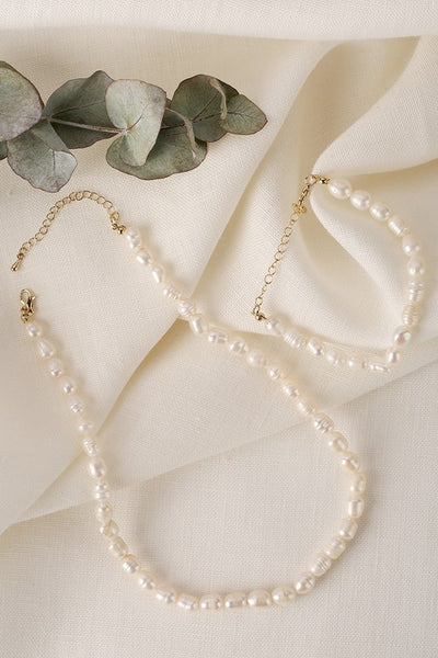 Mid-sized Natural Pearl Bracelet Necklace Set